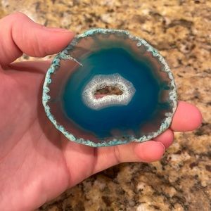 6 assorted crystals